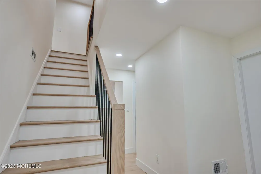 300 E Chestnut Avenue Metuchen, NJ 08840