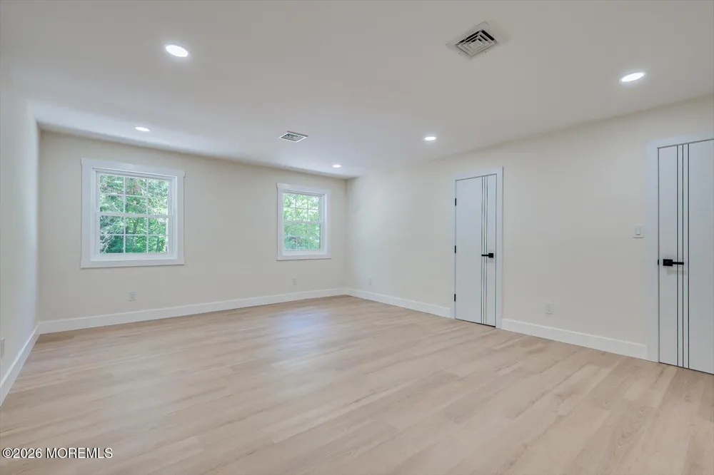 300 E Chestnut Avenue Metuchen, NJ 08840