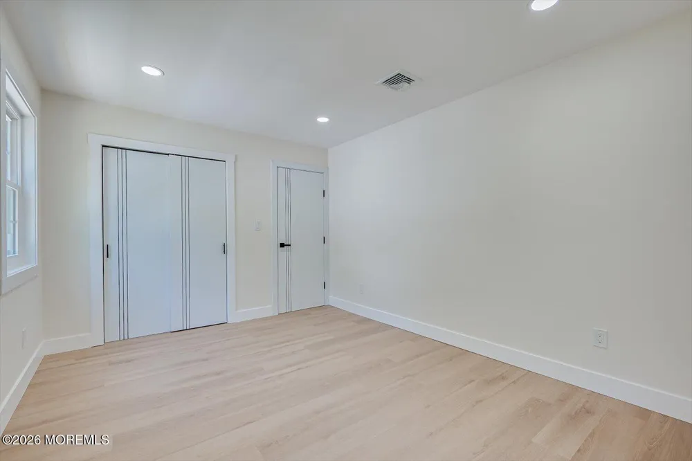 300 E Chestnut Avenue Metuchen, NJ 08840