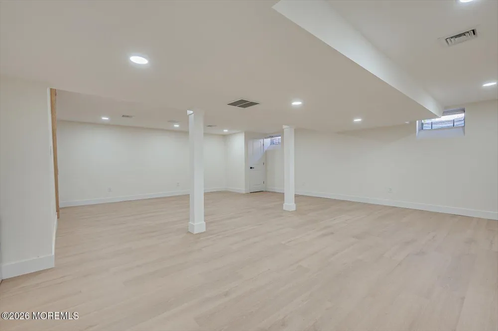 300 E Chestnut Avenue Metuchen, NJ 08840