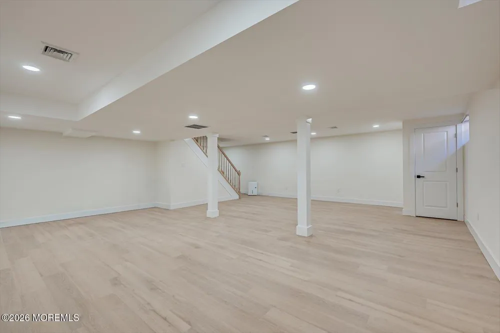 300 E Chestnut Avenue Metuchen, NJ 08840