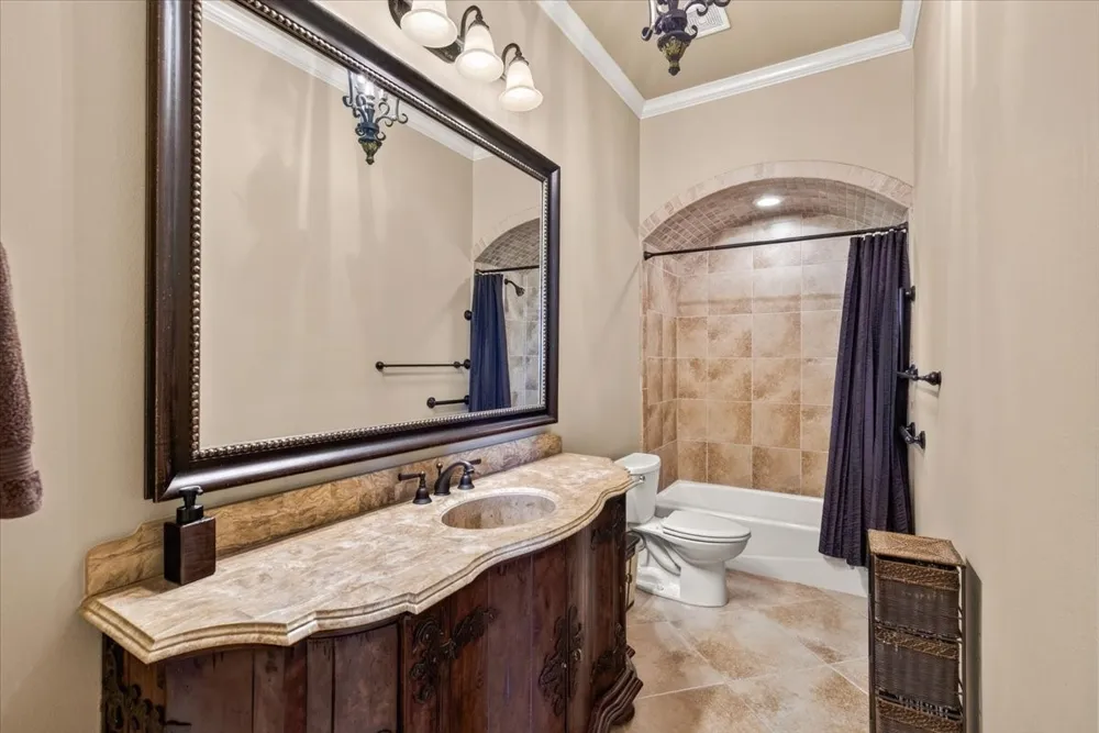 308 Saint Andrews Drive Mabank, TX 75156