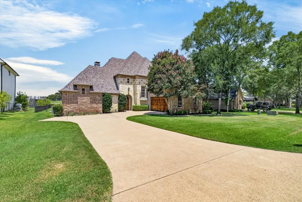 308 Saint Andrews Drive Mabank, TX 75156