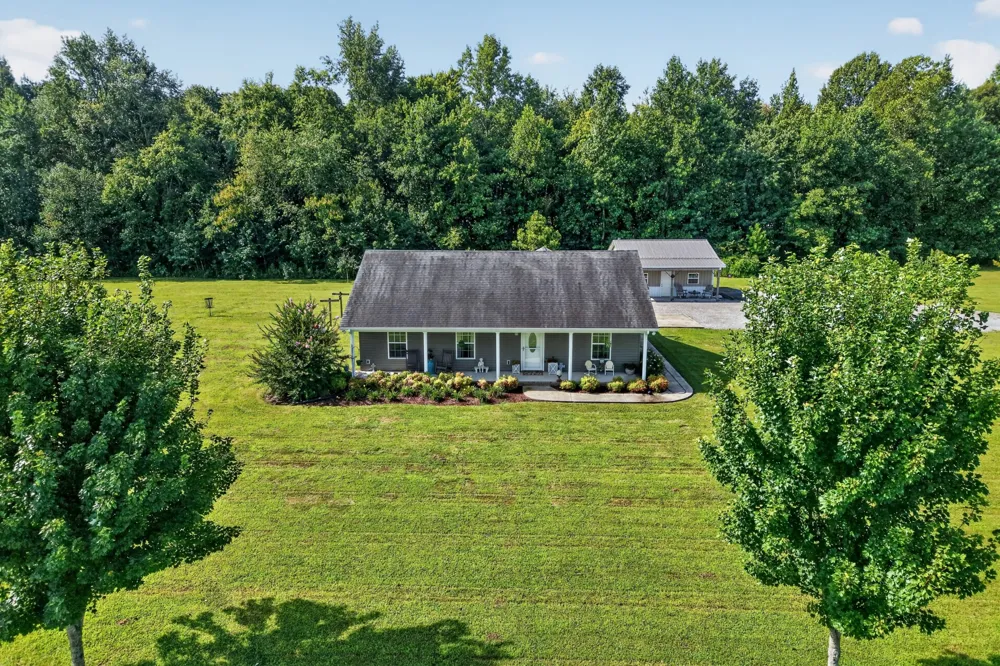 130 Bell Rd Morrison, TN 37357
