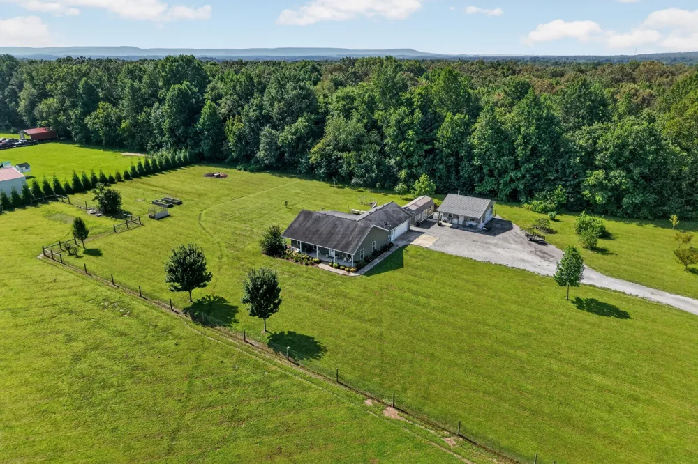 130 Bell Rd Morrison, TN 37357