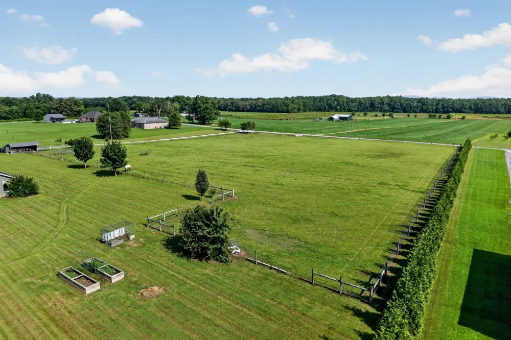 130 Bell Rd Morrison, TN 37357