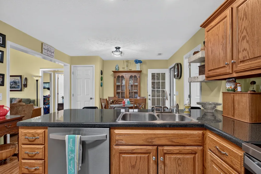130 Bell Rd Morrison, TN 37357