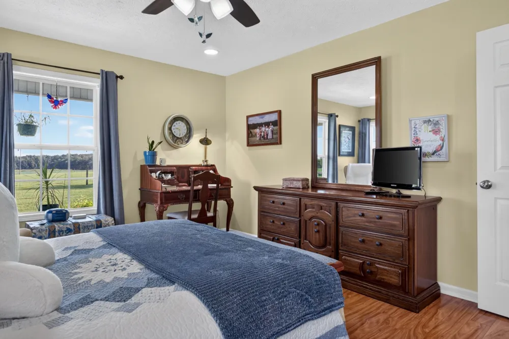130 Bell Rd Morrison, TN 37357