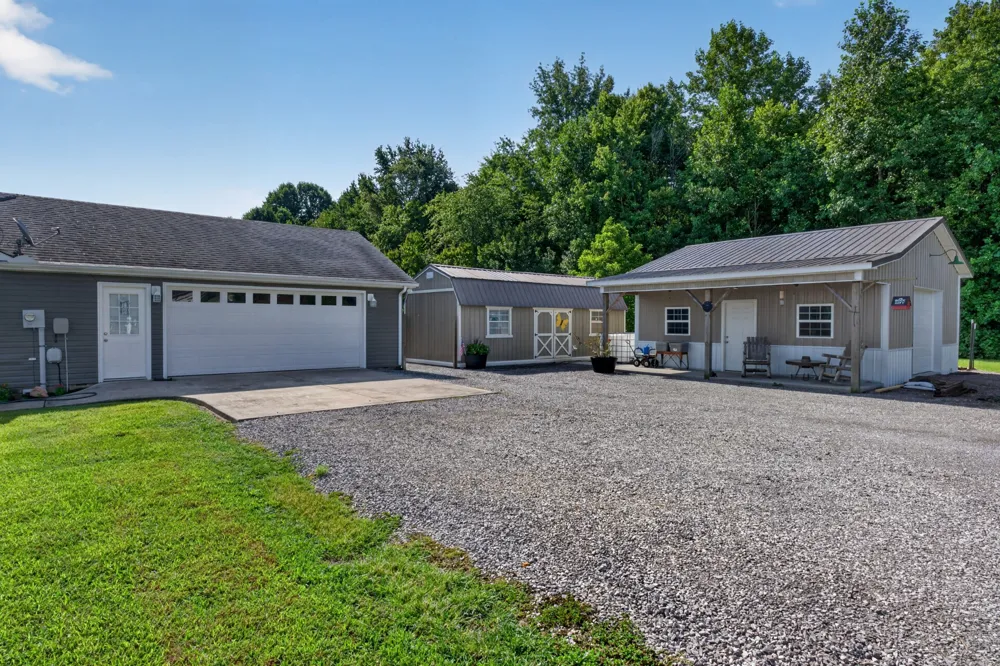 130 Bell Rd Morrison, TN 37357