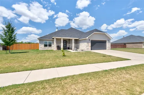 128 Hawker Lane