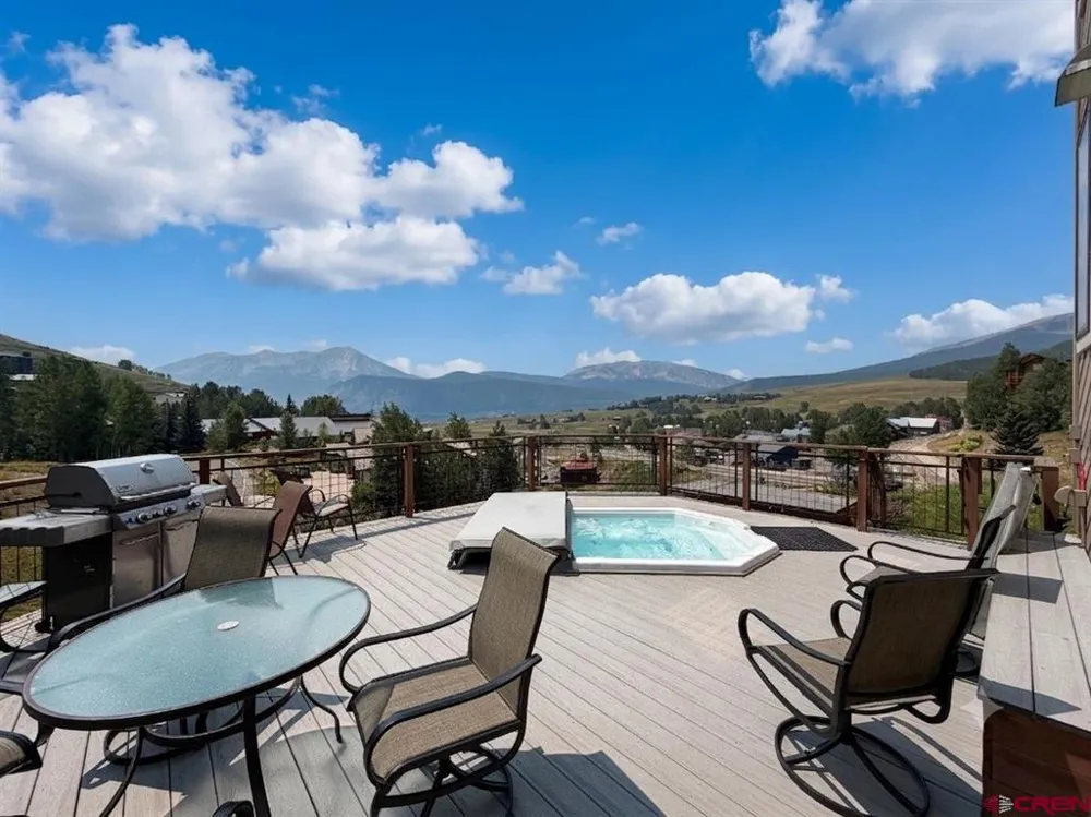 11 Hunter Hill Road #202 Crested Butte, CO 81225
