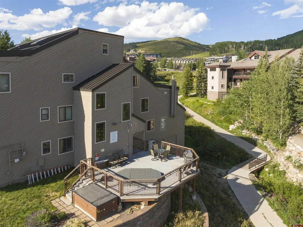 11 Hunter Hill Road #202 Crested Butte, CO 81225