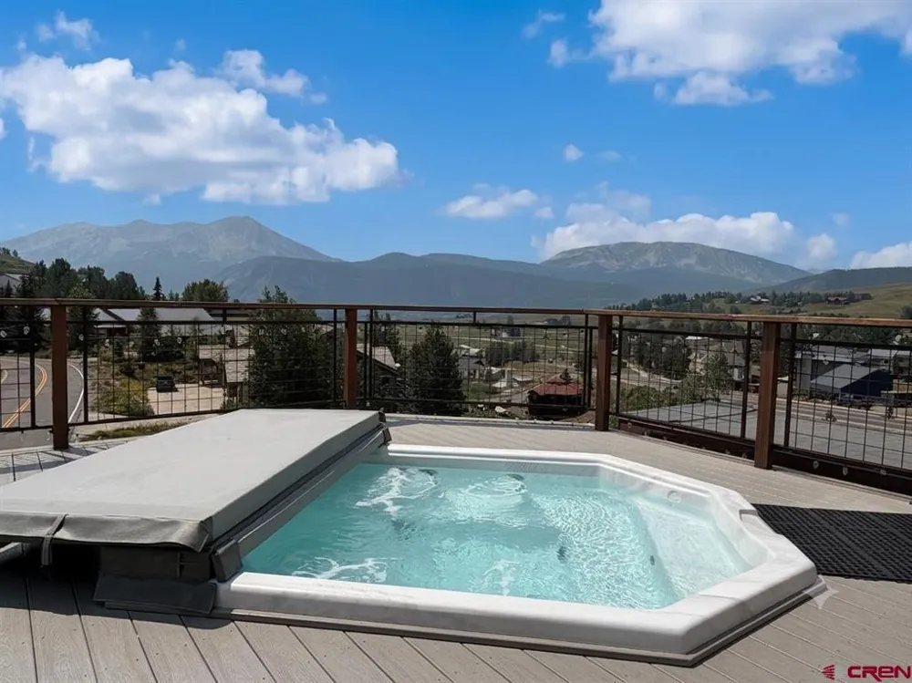 11 Hunter Hill Road #202 Crested Butte, CO 81225