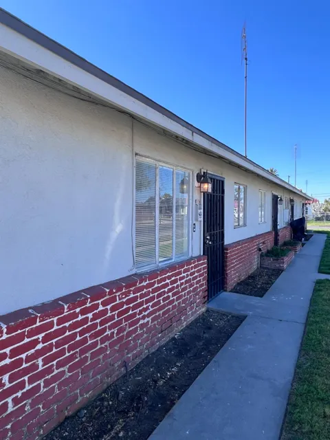 4690 E Huntington Avenue #4696