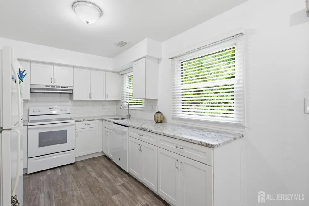 3 Rebecca Court Old Bridge, NJ 08857