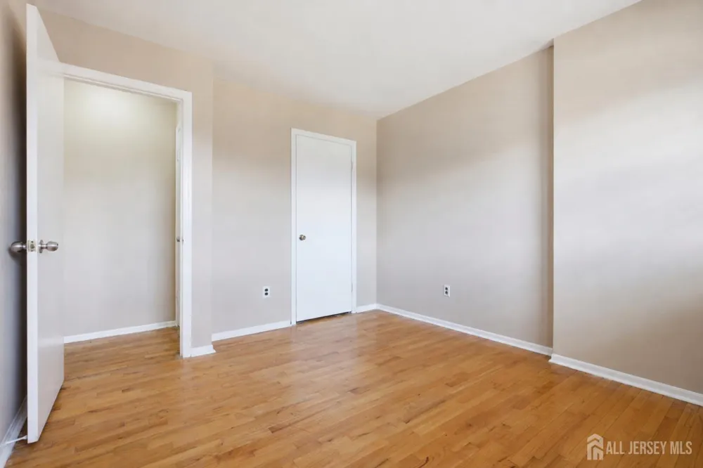 3 Rebecca Court Old Bridge, NJ 08857