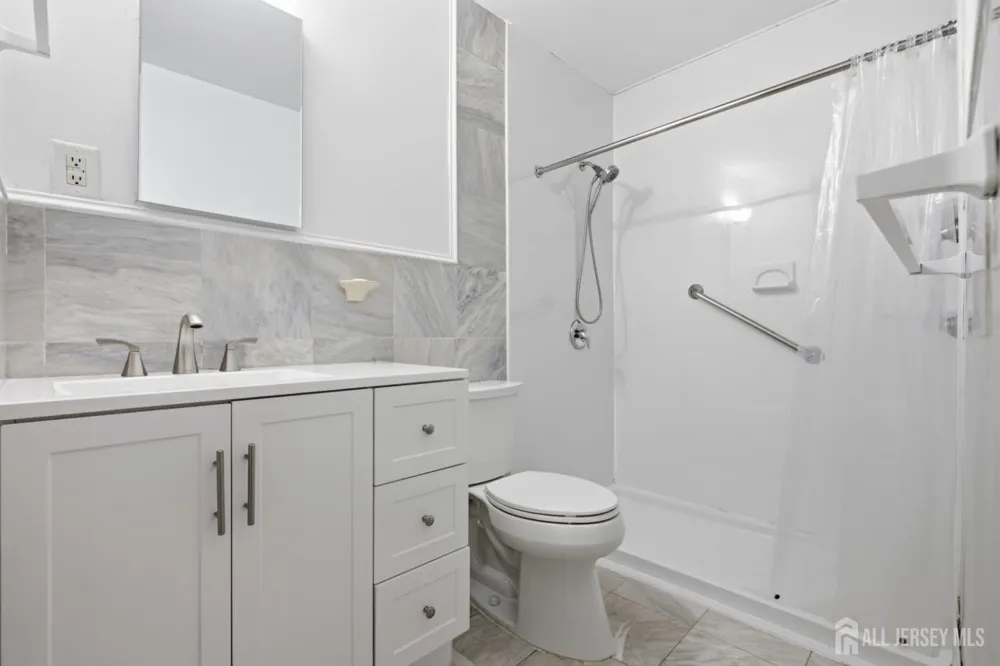3 Rebecca Court Old Bridge, NJ 08857