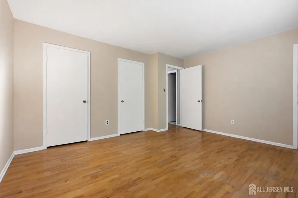 3 Rebecca Court Old Bridge, NJ 08857