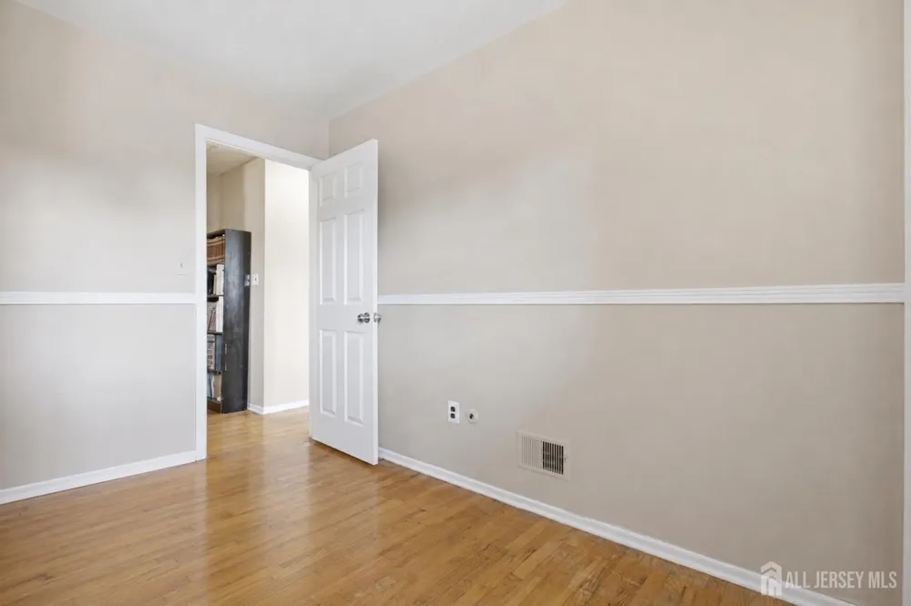 3 Rebecca Court Old Bridge, NJ 08857