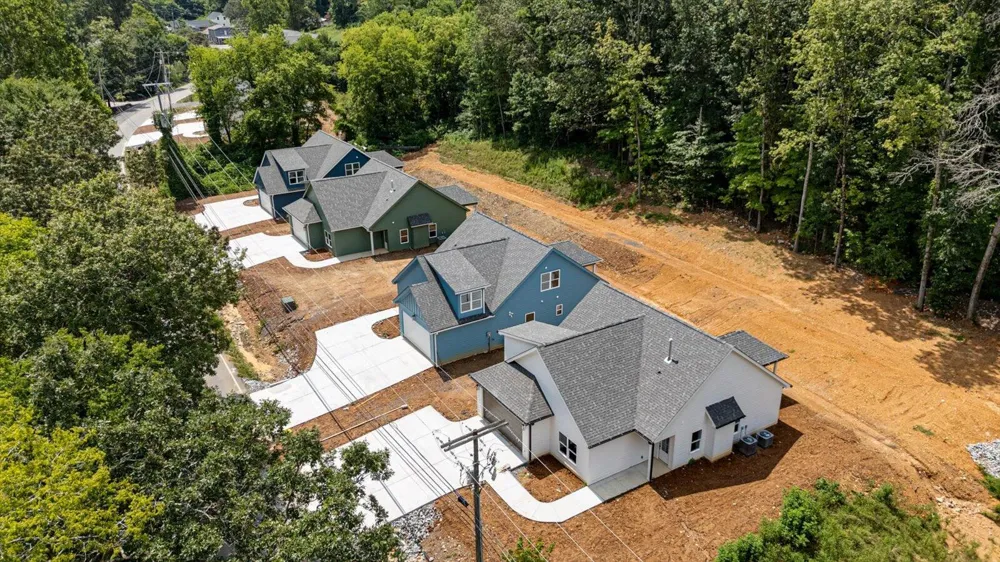 4821 Green Shanty Road Ooltewah, TN 37363