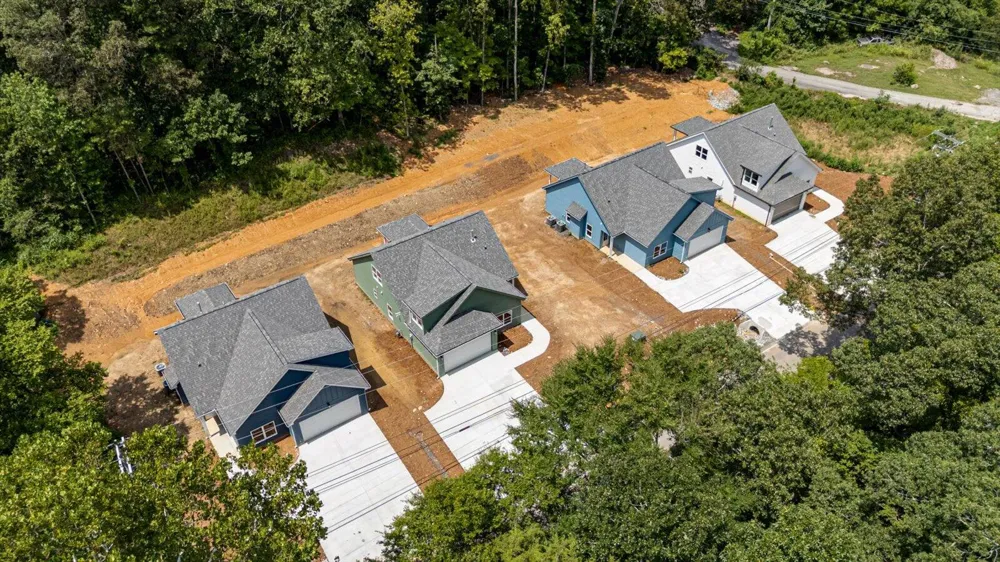 4821 Green Shanty Road Ooltewah, TN 37363