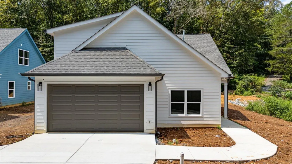 4821 Green Shanty Road Ooltewah, TN 37363