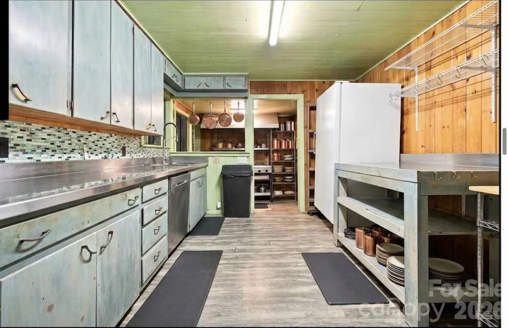 146 Chestnut Walk Drive Waynesville, NC 28786