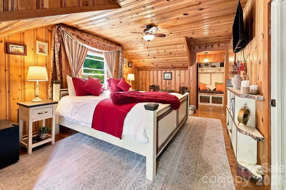 146 Chestnut Walk Drive Waynesville, NC 28786