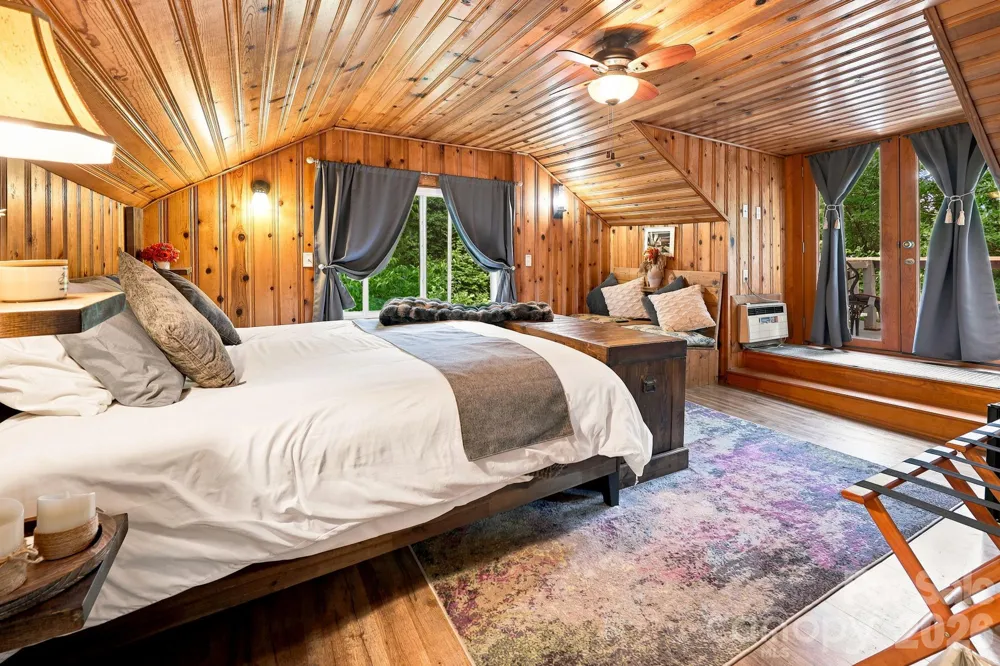 146 Chestnut Walk Drive Waynesville, NC 28786