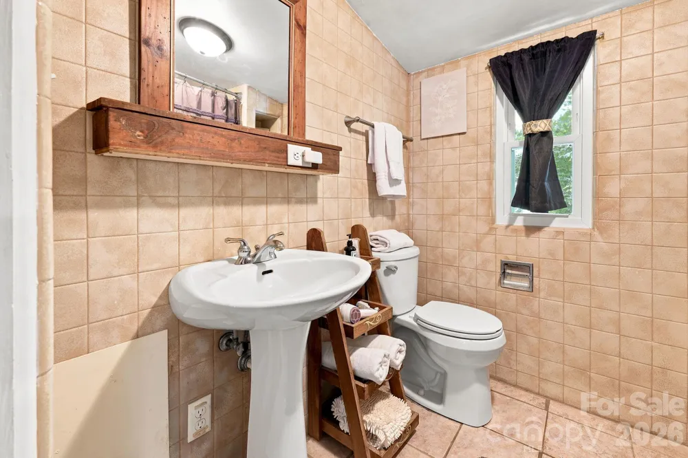 146 Chestnut Walk Drive Waynesville, NC 28786