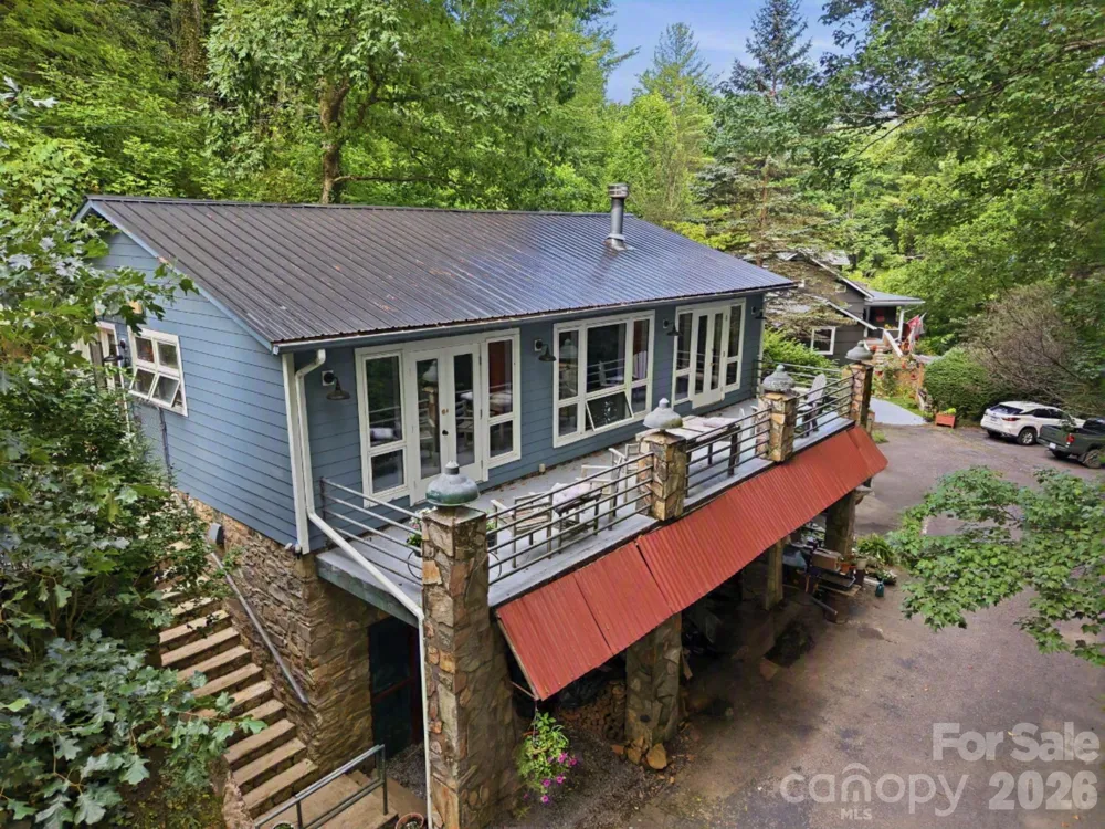 146 Chestnut Walk Drive Waynesville, NC 28786