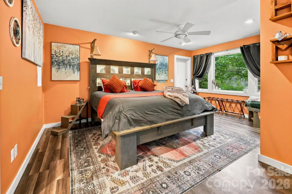 146 Chestnut Walk Drive Waynesville, NC 28786