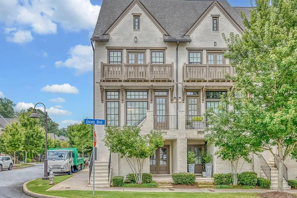 6807 Encore Boulevard Sandy Springs, GA 30328