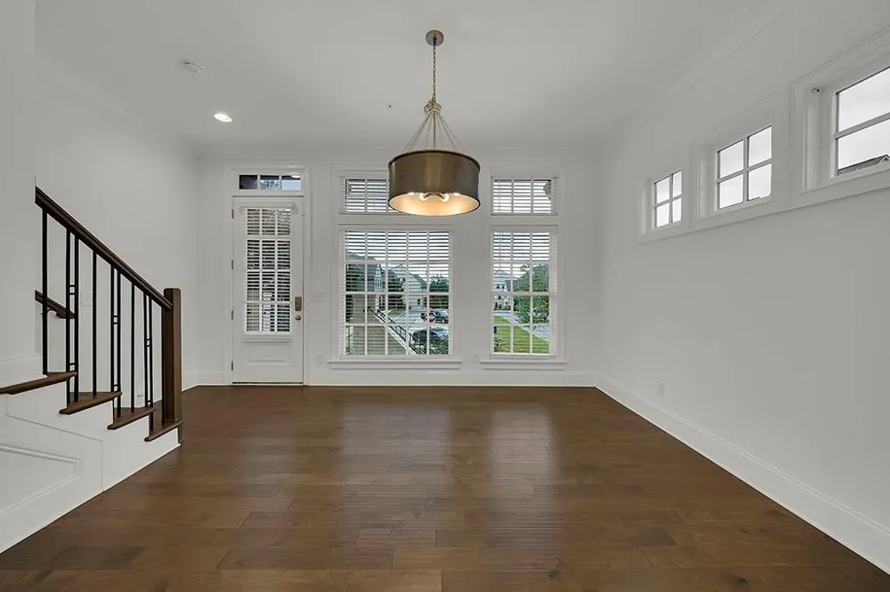 6807 Encore Boulevard Sandy Springs, GA 30328