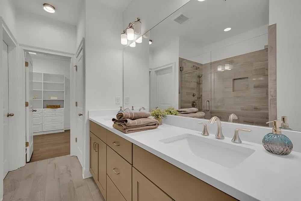 6807 Encore Boulevard Sandy Springs, GA 30328