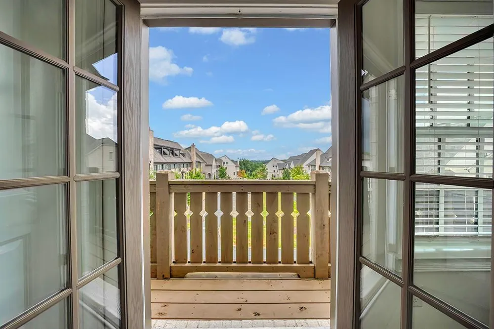 6807 Encore Boulevard Sandy Springs, GA 30328