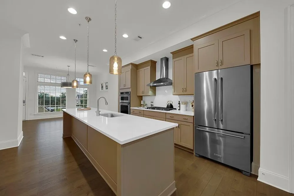 6807 Encore Boulevard Sandy Springs, GA 30328