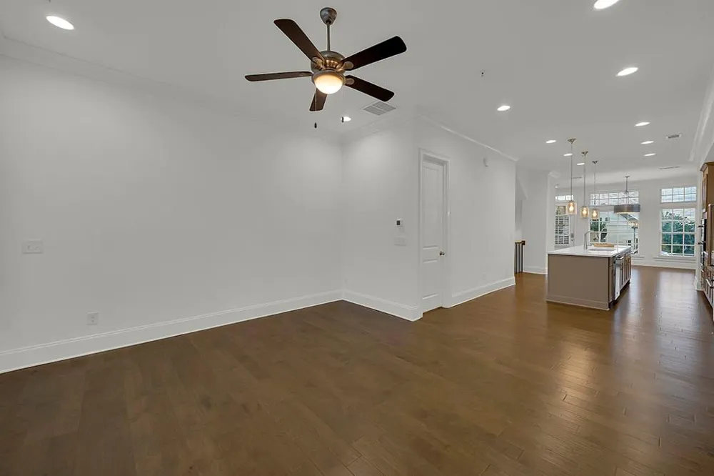 6807 Encore Boulevard Sandy Springs, GA 30328