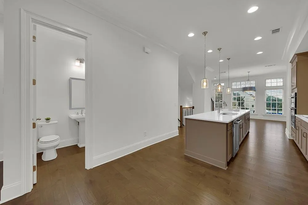 6807 Encore Boulevard Sandy Springs, GA 30328