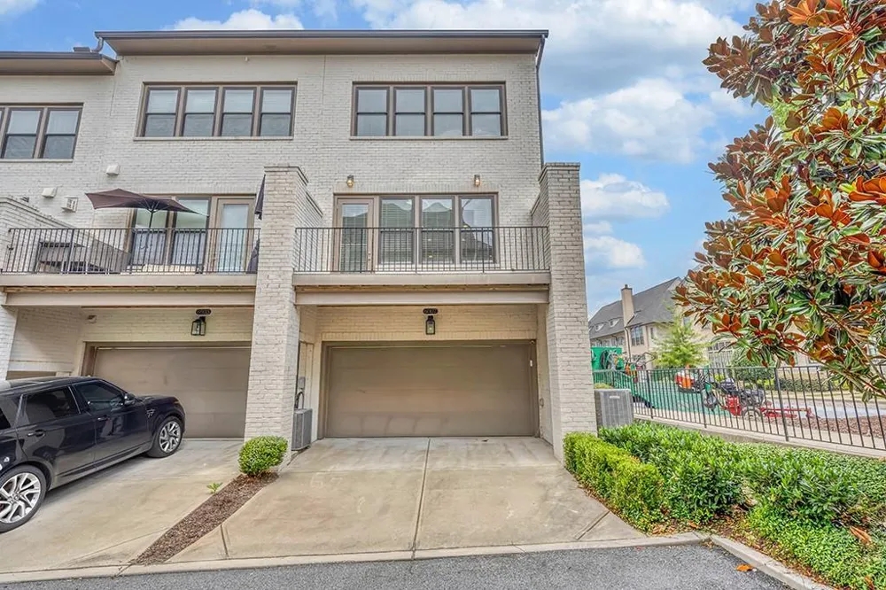 6807 Encore Boulevard Sandy Springs, GA 30328