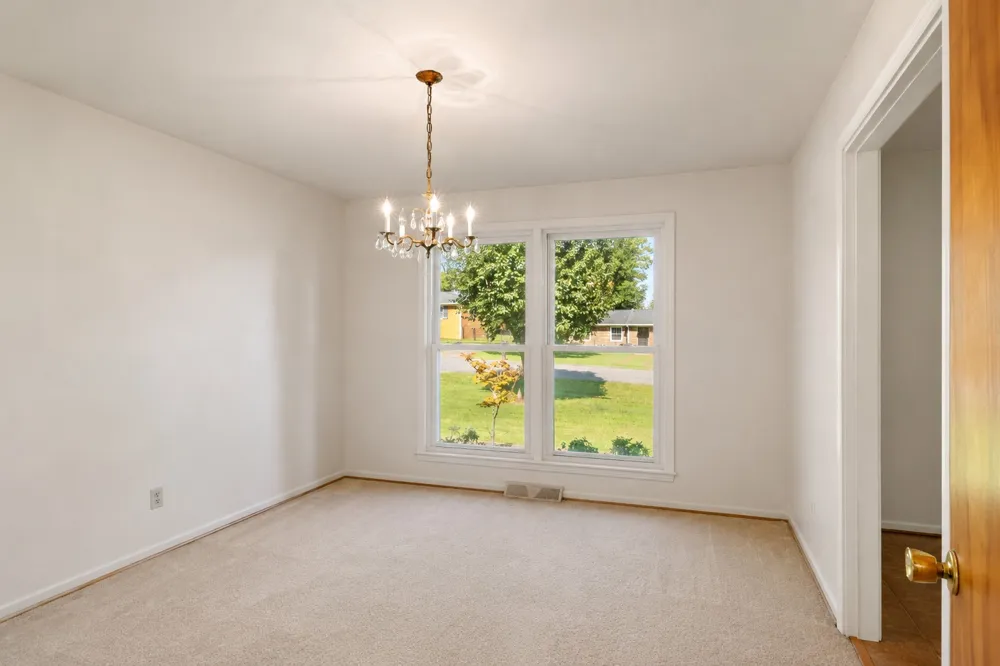 618 Fairlane Dr Lewisburg, TN 37091