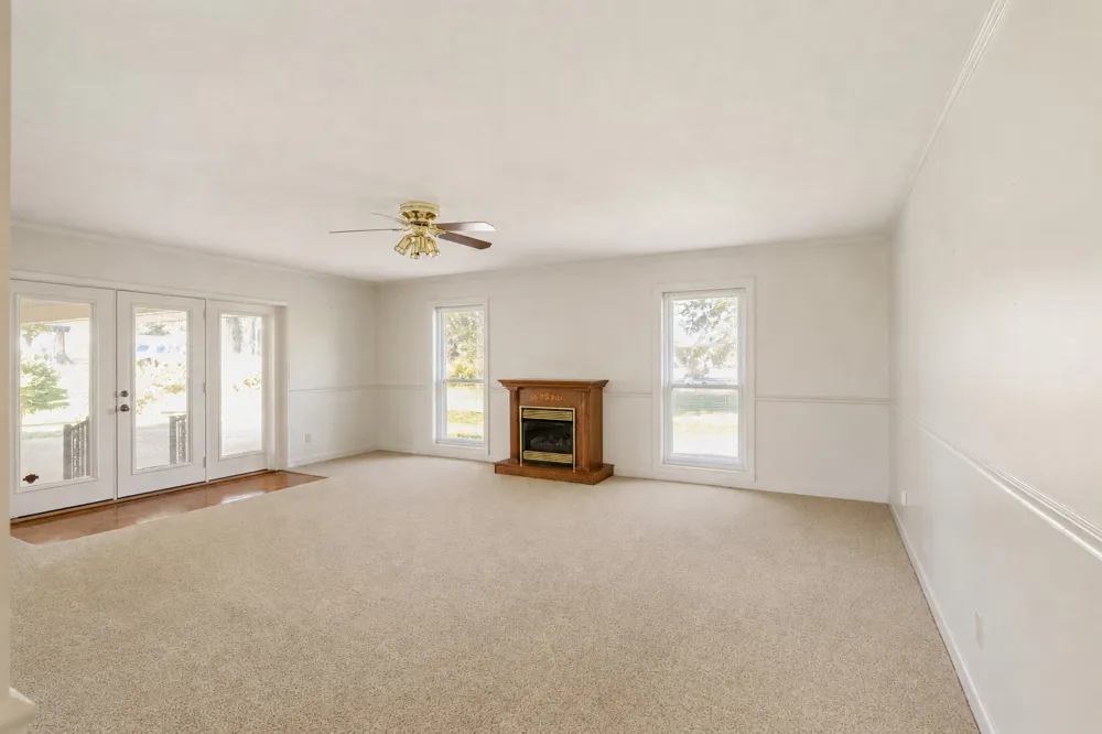 618 Fairlane Dr Lewisburg, TN 37091
