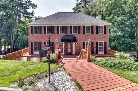 6963 Whispering Oaks Court