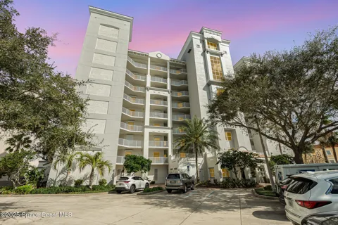 15 Indian River Drive #504