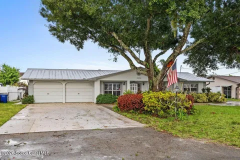 3324 Sunrise Boulevard