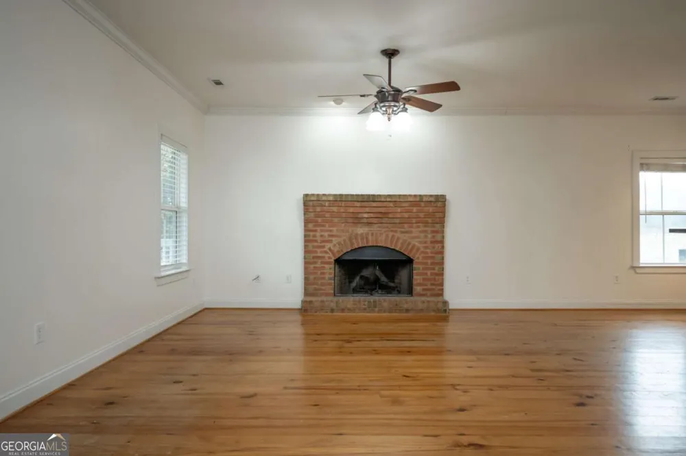 52 Willow Oak CIR Comer, GA 30629