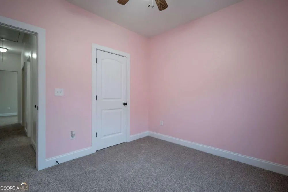 52 Willow Oak CIR Comer, GA 30629