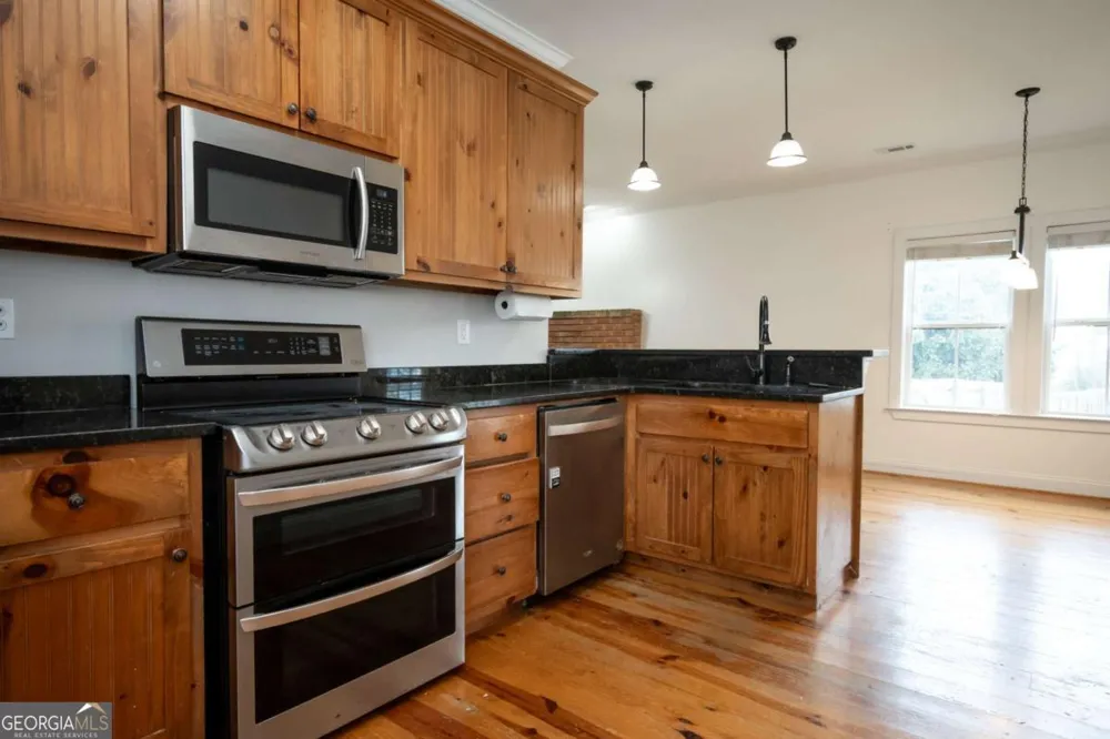 52 Willow Oak CIR Comer, GA 30629