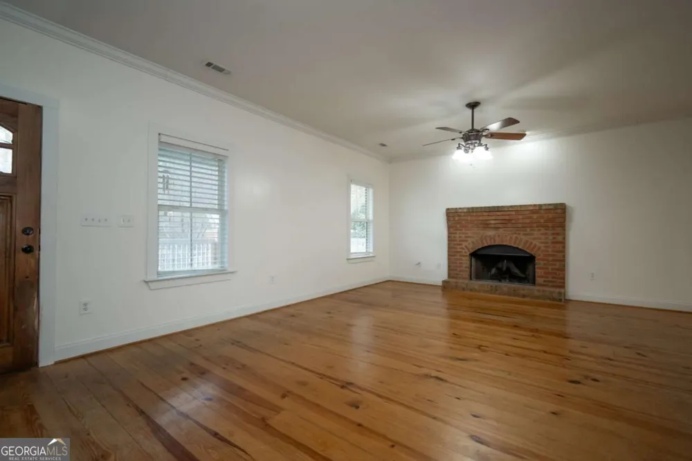 52 Willow Oak CIR Comer, GA 30629