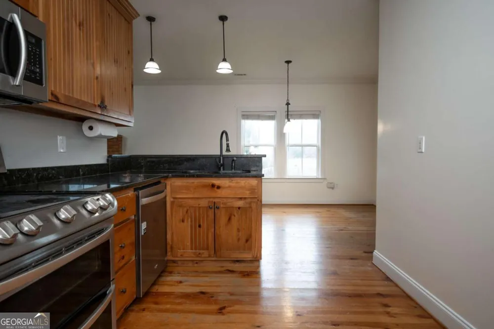 52 Willow Oak CIR Comer, GA 30629